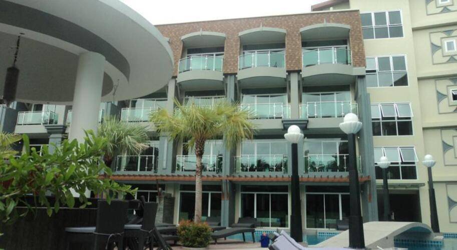 Ramaburin Hotel