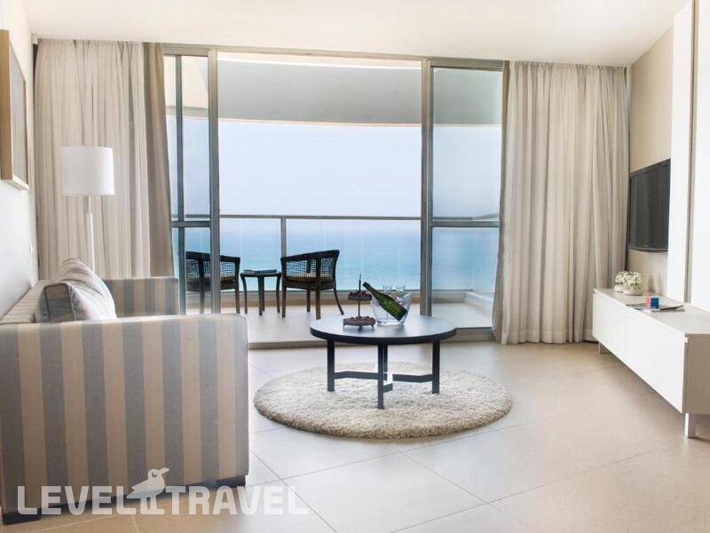 Фотография Ramada Hotel & Suites