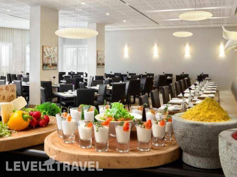 Фотография Ramada Hotel & Suites