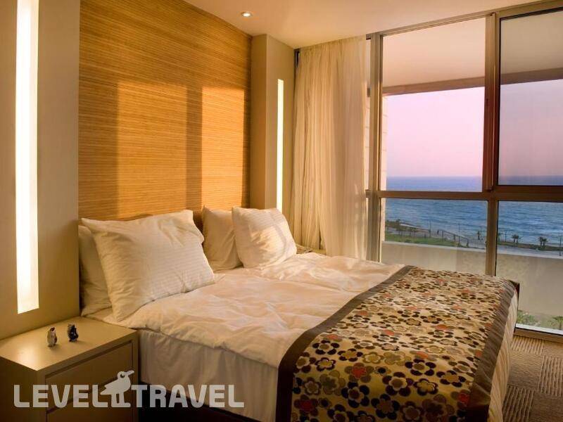 Фотография Ramada Hotel & Suites