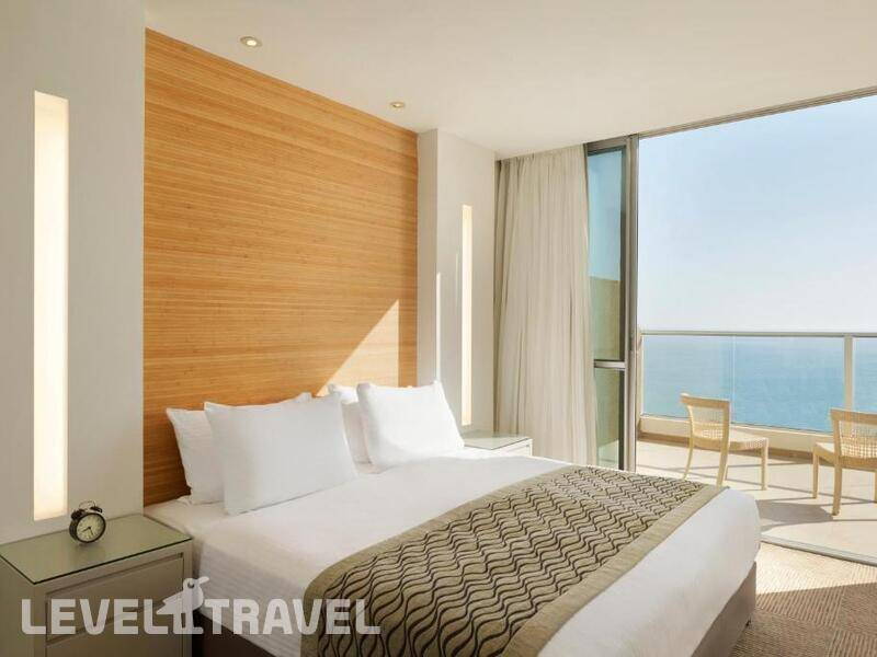 Фотография Ramada Hotel & Suites