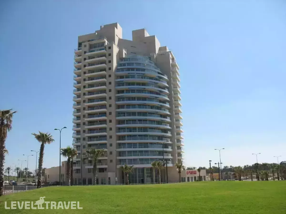 Ramada Hotel & Suites