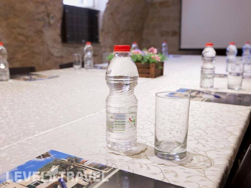 Фотография The Colony Hotel