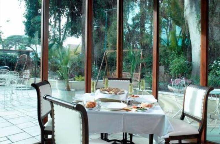 Villa Carmel Boutique