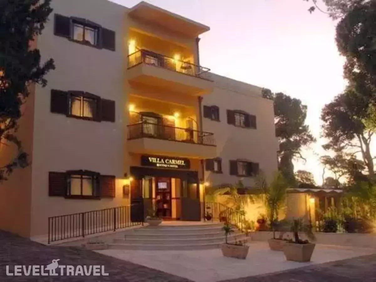 Villa Carmel Boutique