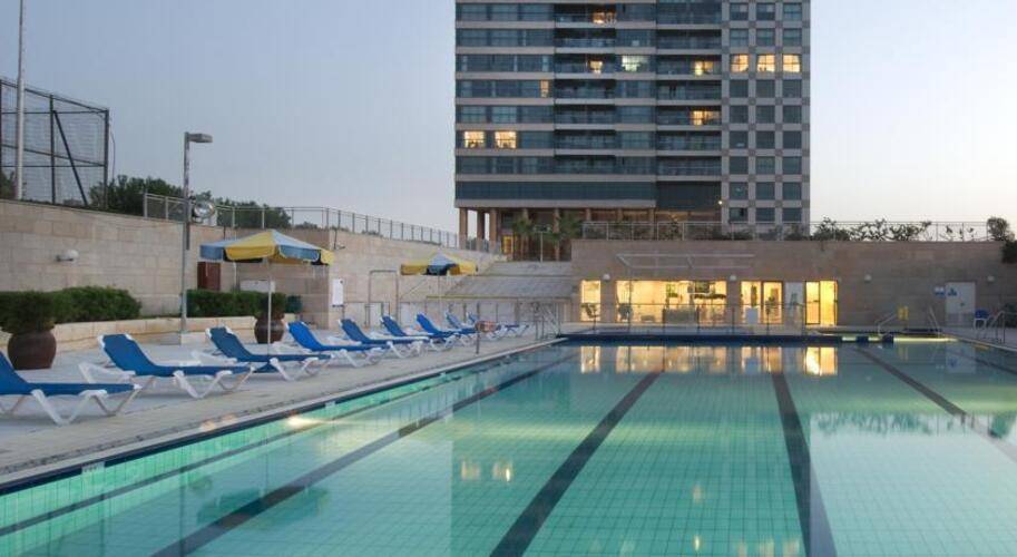Okeanos Bamarina Suites Hotel