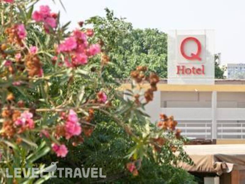 Фотография Q Hotel Village