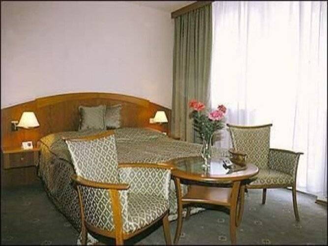 Palace Hotel