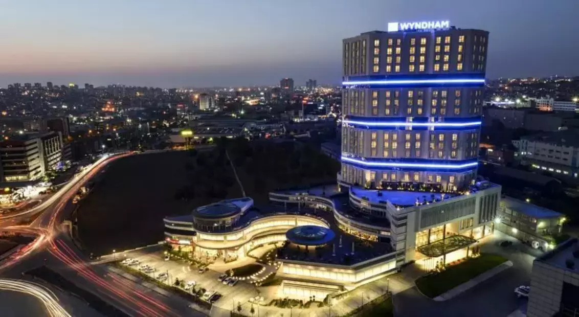 Wyndham Grand Istanbul Europe (Ex. Wyndham Istanbul Petek Hotel)