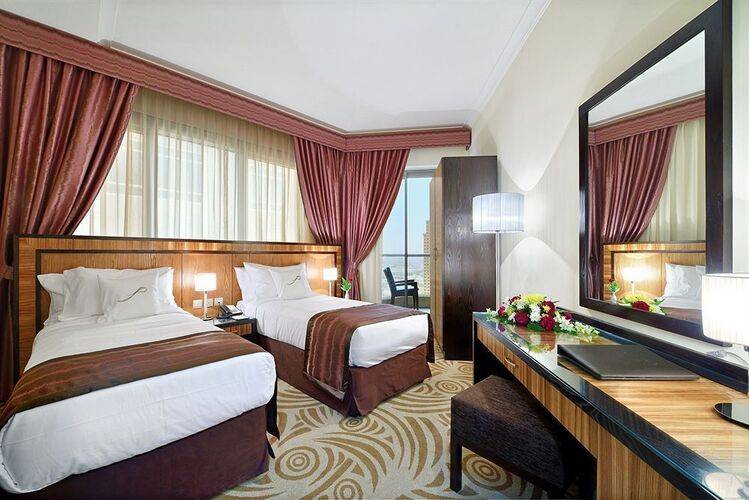 Al Majaz Premiere Hotel Apartments