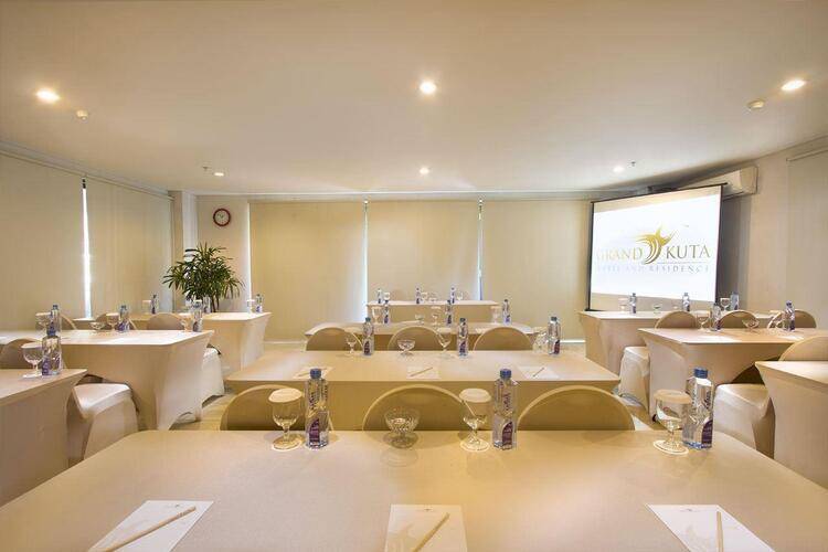 Grand Kuta Hotel & Residence