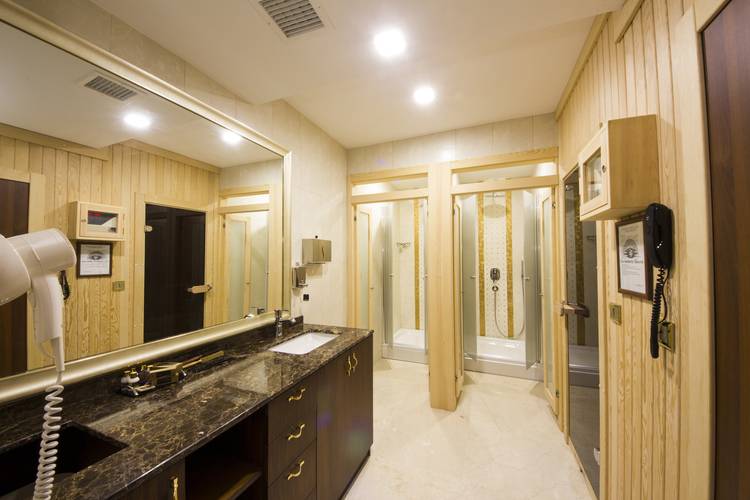 Aprilis Hotel