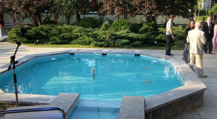 Byotell Hotel