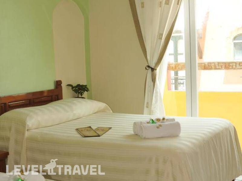 Фотография Hotel Bucaneros