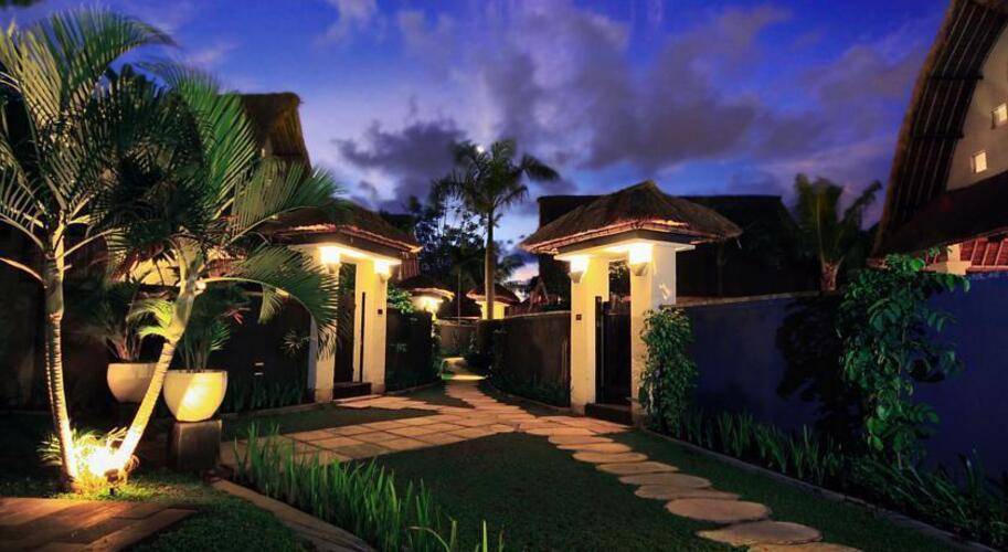 Villa Seminyak Estate & Spa