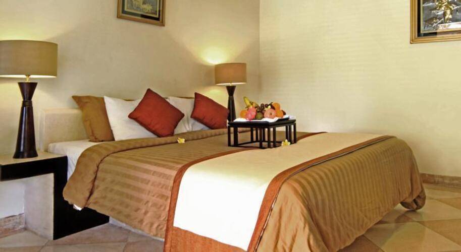 Villa Seminyak Estate & Spa