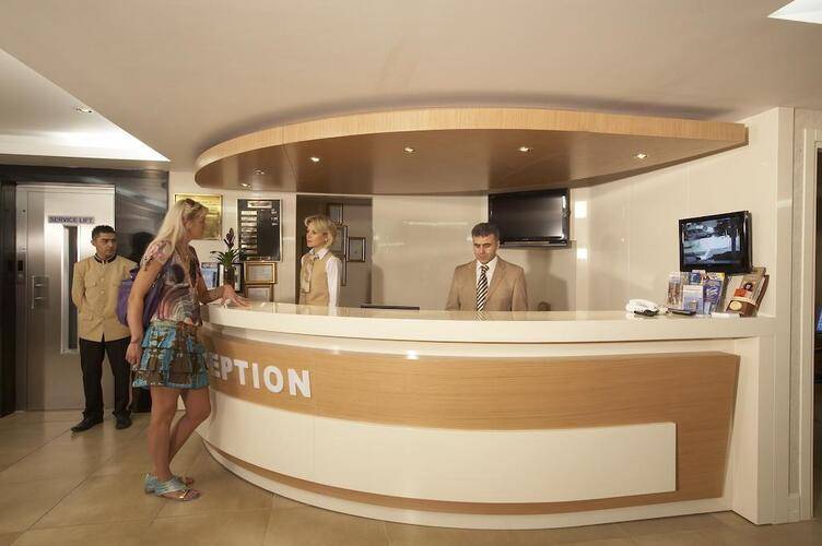 Martinenz Hotel