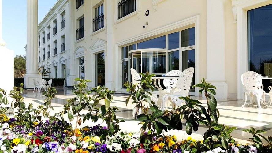 IC Hotels Airport