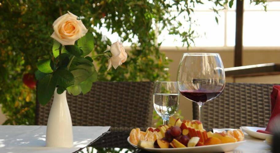 Ataer Hotel