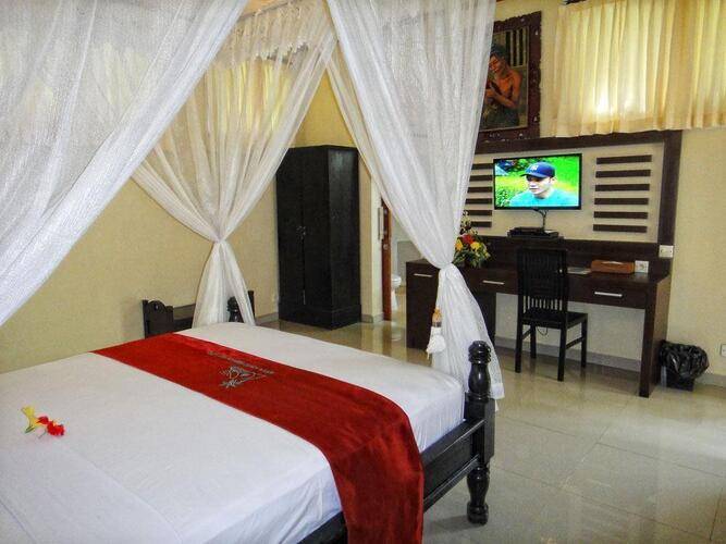 Arya Amed Beach Resort