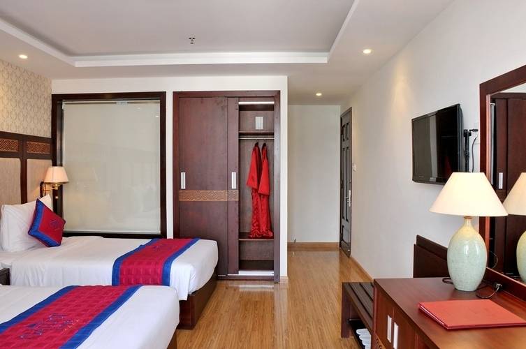 Galliot Hotel