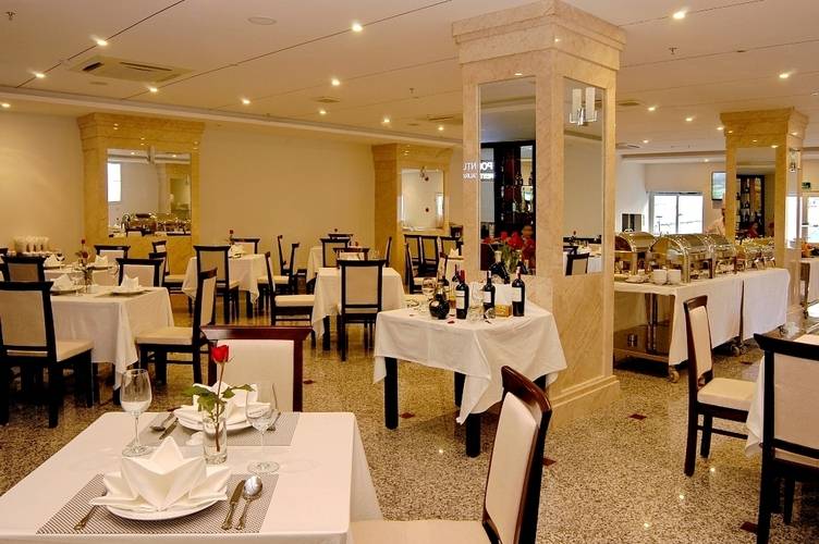 Galliot Hotel