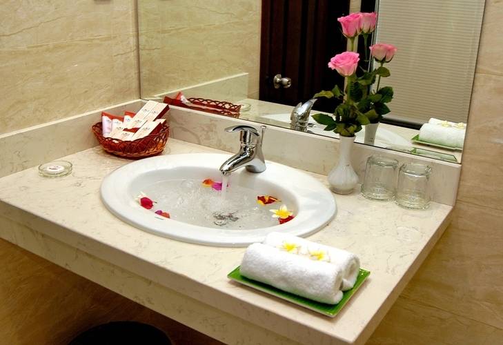 Galliot Hotel