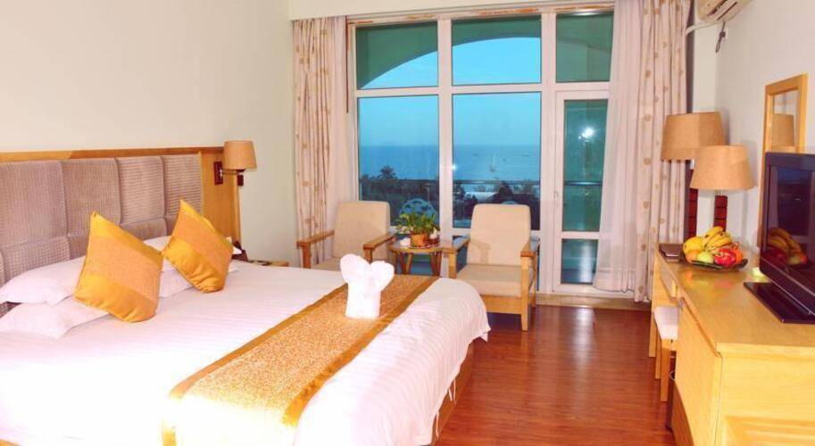 Huayuan Hotspring Seaview Hotel Sanya