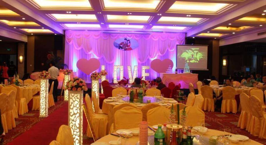 Shengyi Holiday Villa Hotel & Suites Sanya