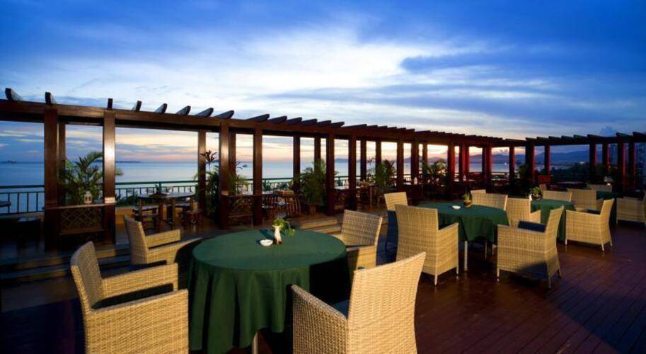 Shengyi Holiday Villa Hotel & Suites Sanya