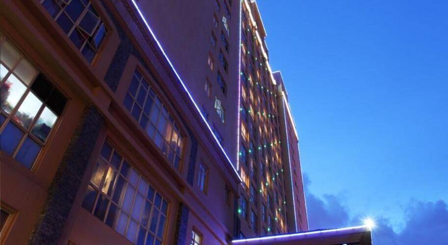 Shengyi Holiday Villa Hotel & Suites Sanya