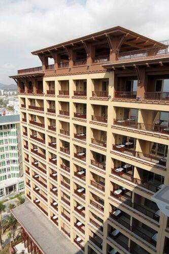 Timton International Hotel