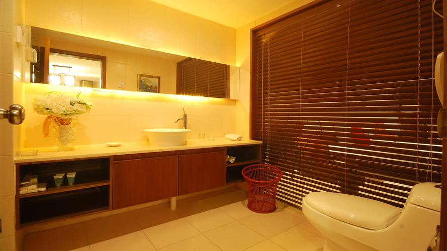 Yuhai International Resort (Ex. Azure Resort)