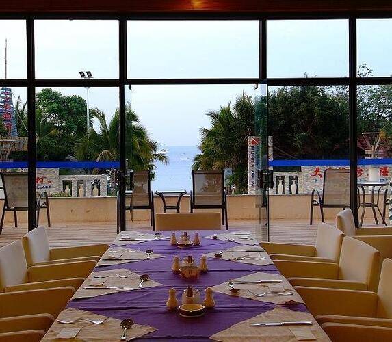 Luyi Seaview Hotel (Ex.Sanya Herton Seaview Hotel)