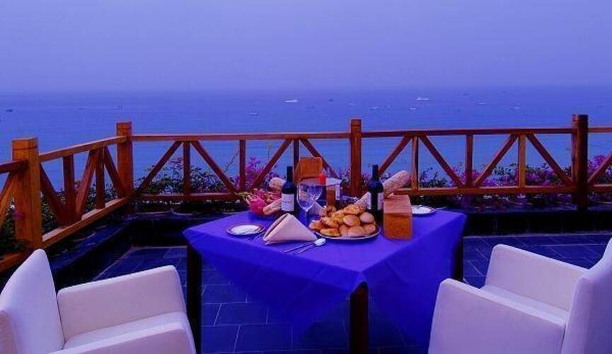 Luyi Seaview Hotel (Ex.Sanya Herton Seaview Hotel)