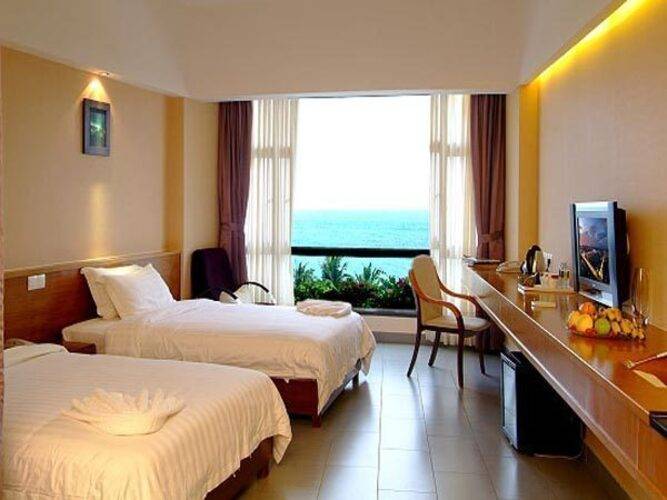 Luyi Seaview Hotel (Ex.Sanya Herton Seaview Hotel)