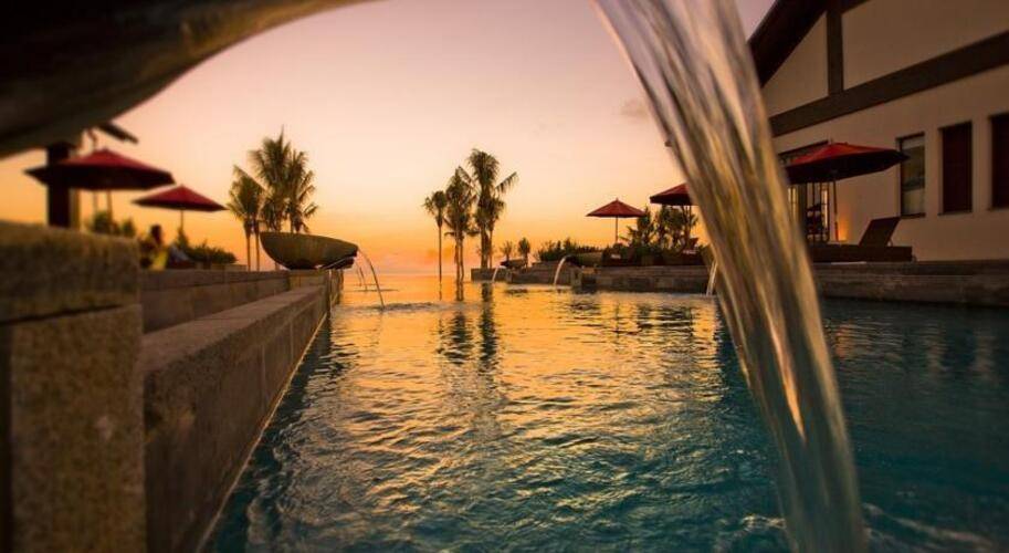 Narada Resort & Spa Perfume Bay Hotel