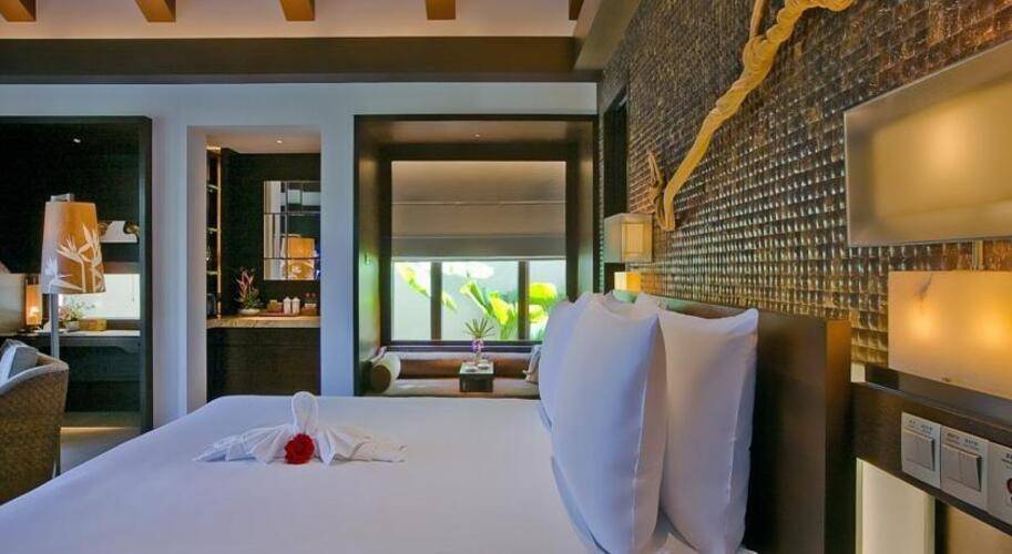 Narada Resort & Spa Perfume Bay Hotel