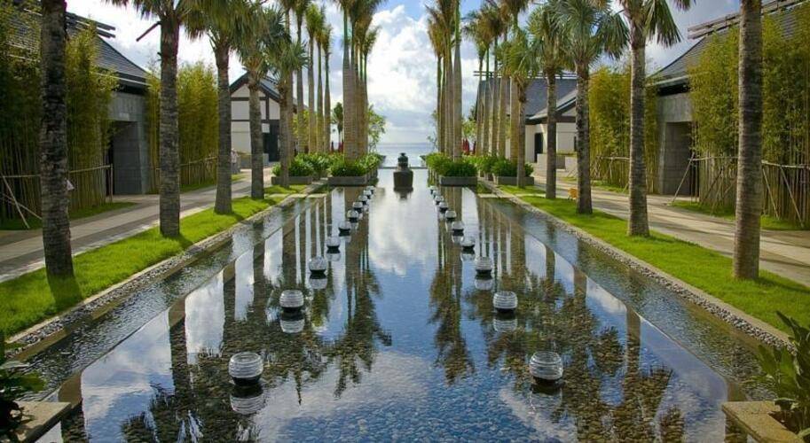 Narada Resort & Spa Perfume Bay Hotel