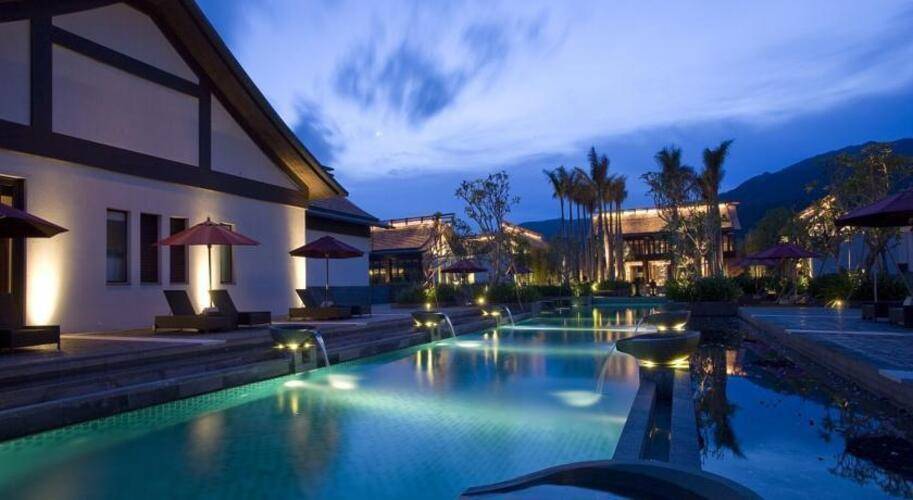 Narada Resort & Spa Perfume Bay Hotel