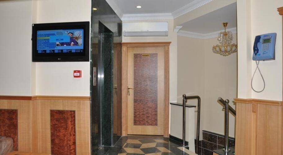 Grand Papirus Hotel
