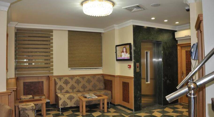 Grand Papirus Hotel