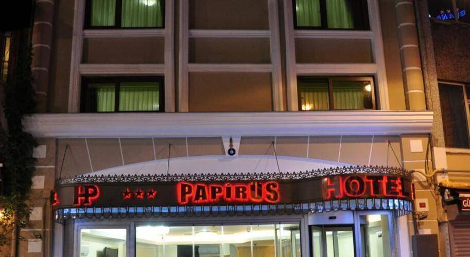 Grand Papirus Hotel