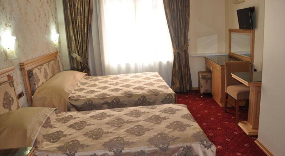 Grand Papirus Hotel