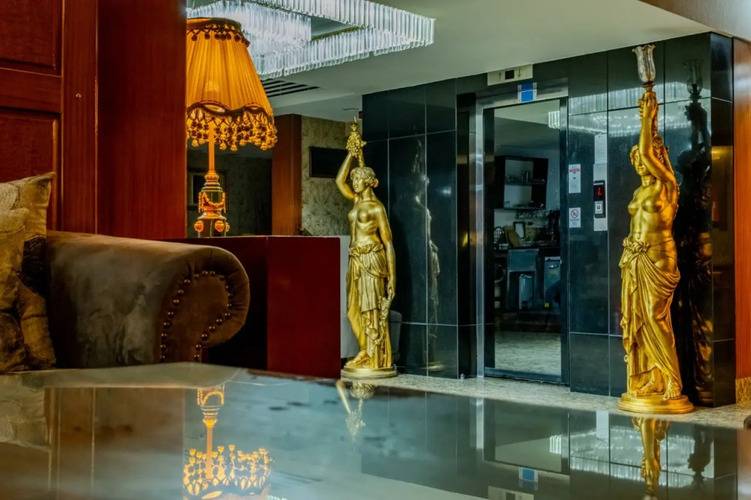 Peak Star Отель (Ex. Eterno Hotel)