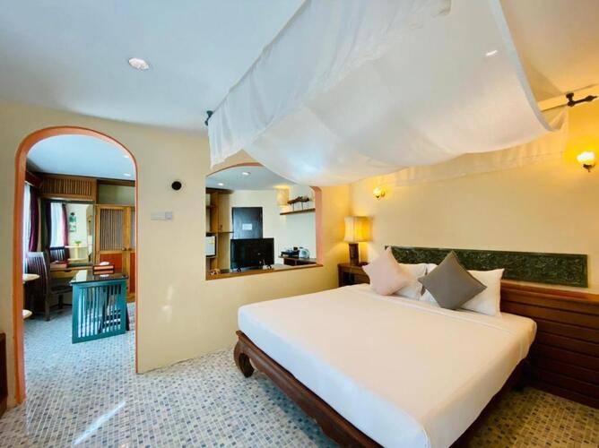 Aochalong Villa