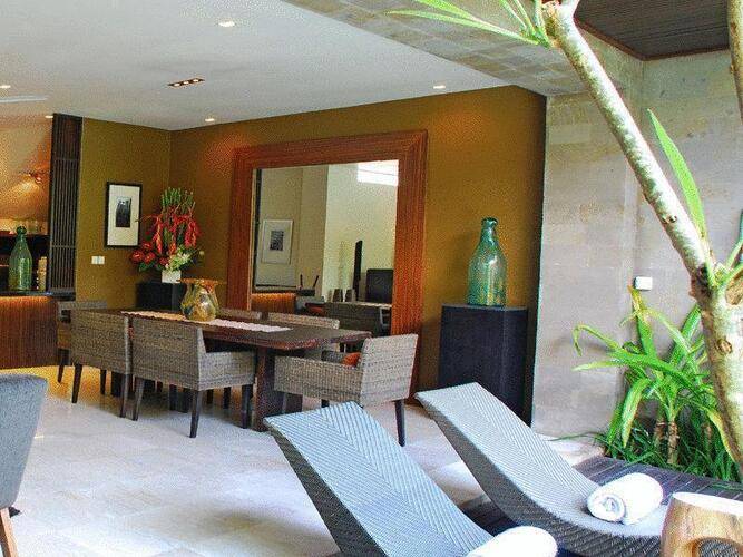 Kanishka Villas