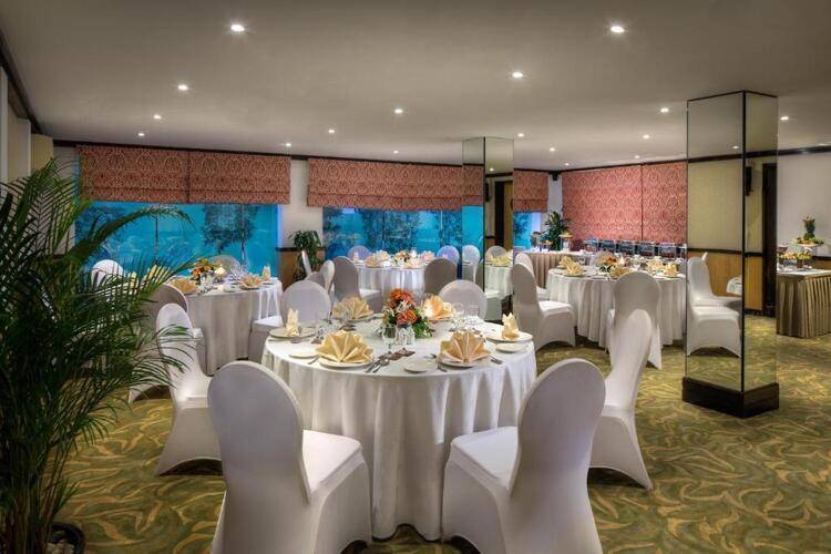 Savoy Suites Hotel Apartment