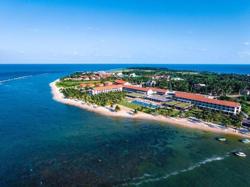Amaya Beach Resort & Spa (Ex. Centara Passikudah Resort & Spa)