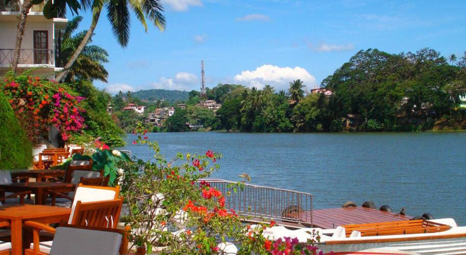 Mahaweli Reach Hotel